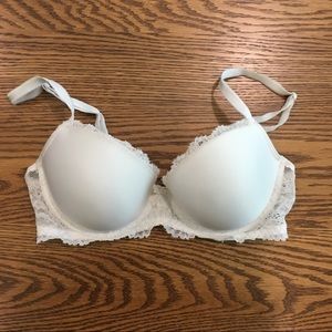 White VS Lacey Bra